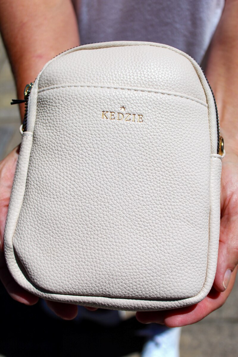 【新品】HOPE ON THE STAGESTRING BAG L'artiste hb-legend handbag: shoulder bag – spring step